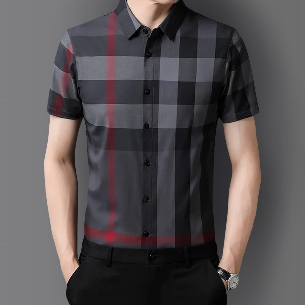 Half Sleeves Men's Cotton Check Shirt